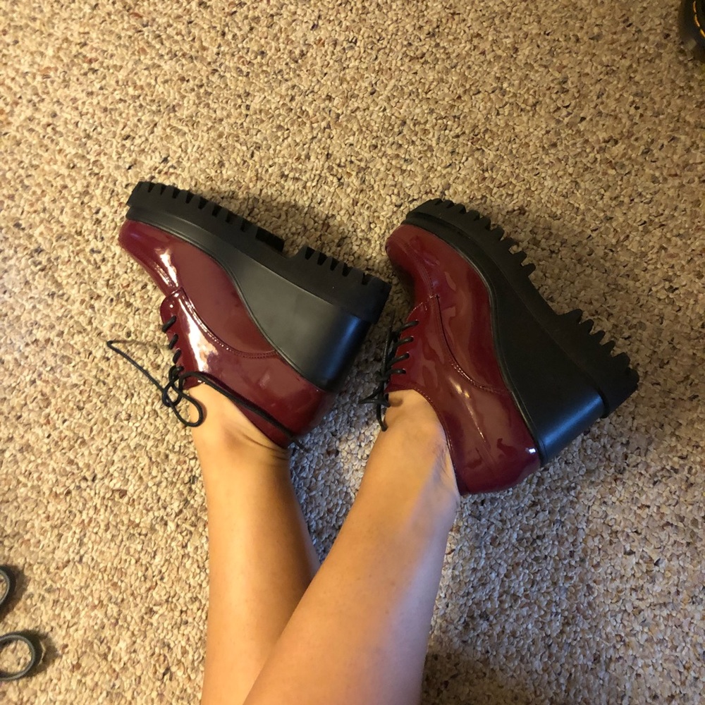 Dark red creeper heels wedges - Picture 2 of 4